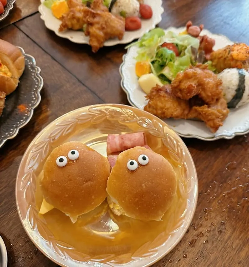 豆弄とろ昭和喫茶風早午餐