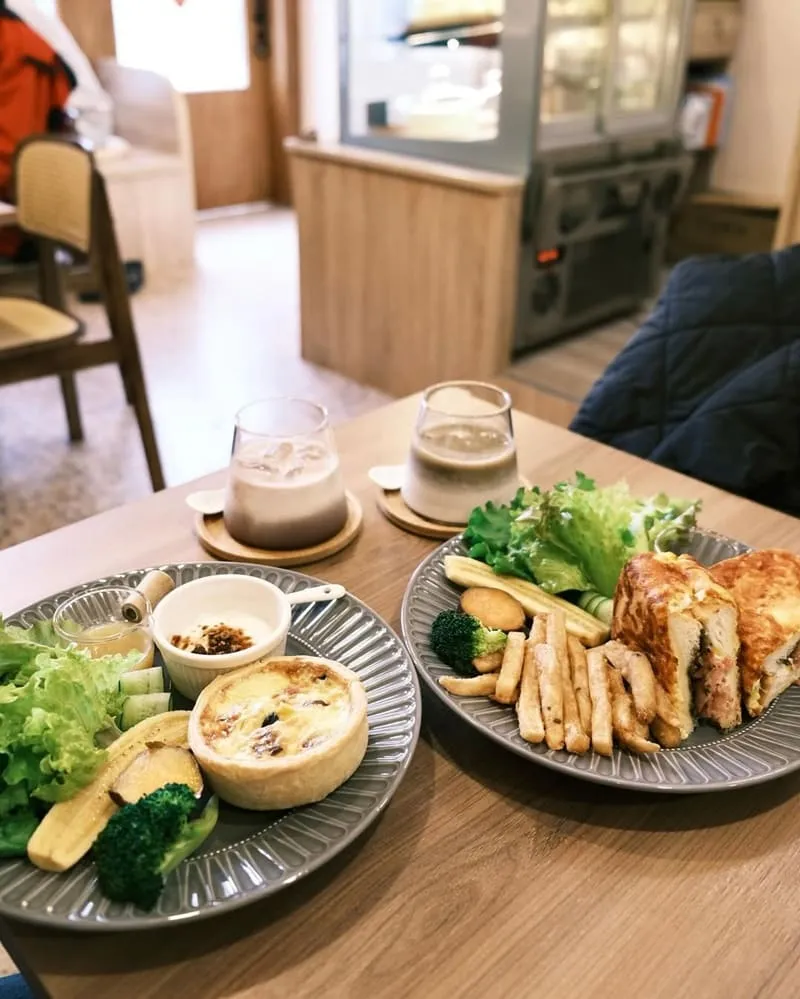 摩恩咖啡 Morn Cafe & Brunch