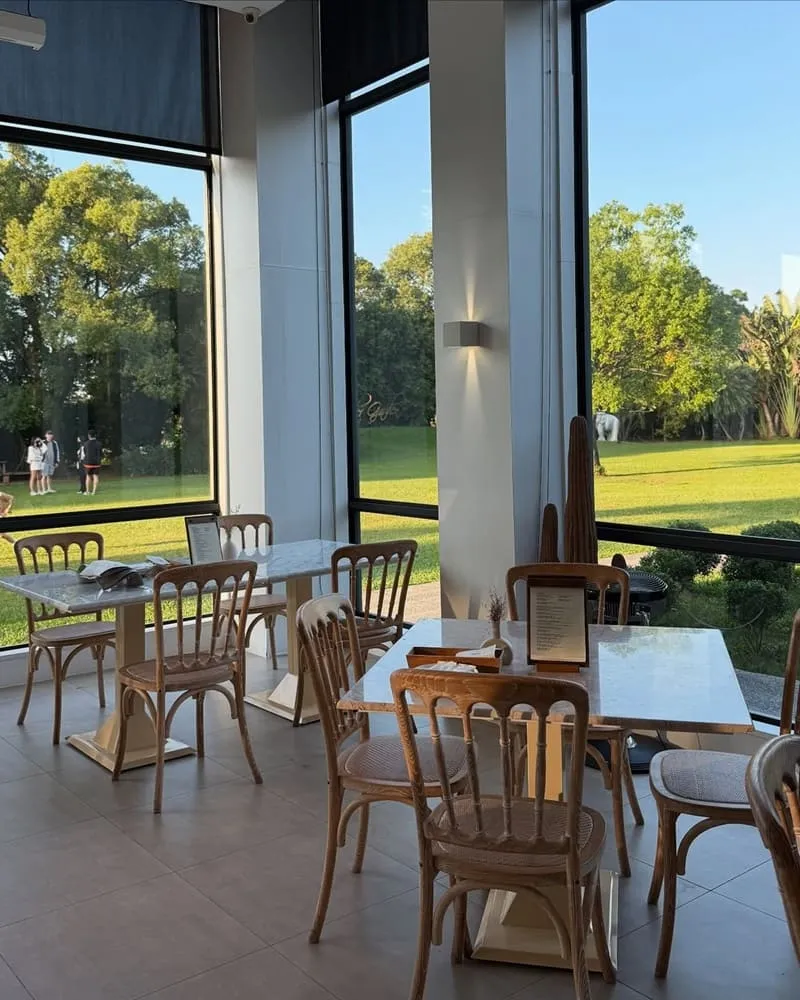 晶麒莊園HoneyWood Cafe