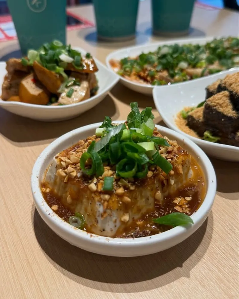 墨竹亭 燃麵本家 台北六張犁店