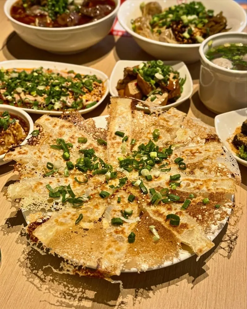 墨竹亭 燃麵本家 台北六張犁店