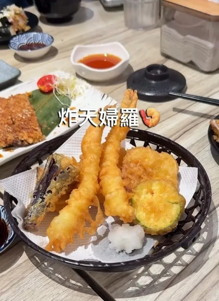 樂壽司美式加州壽司