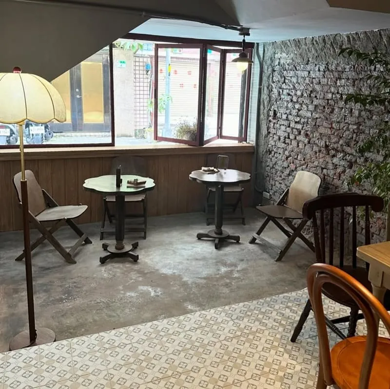 台北寵物友善咖啡｜BéVive 越式餐點