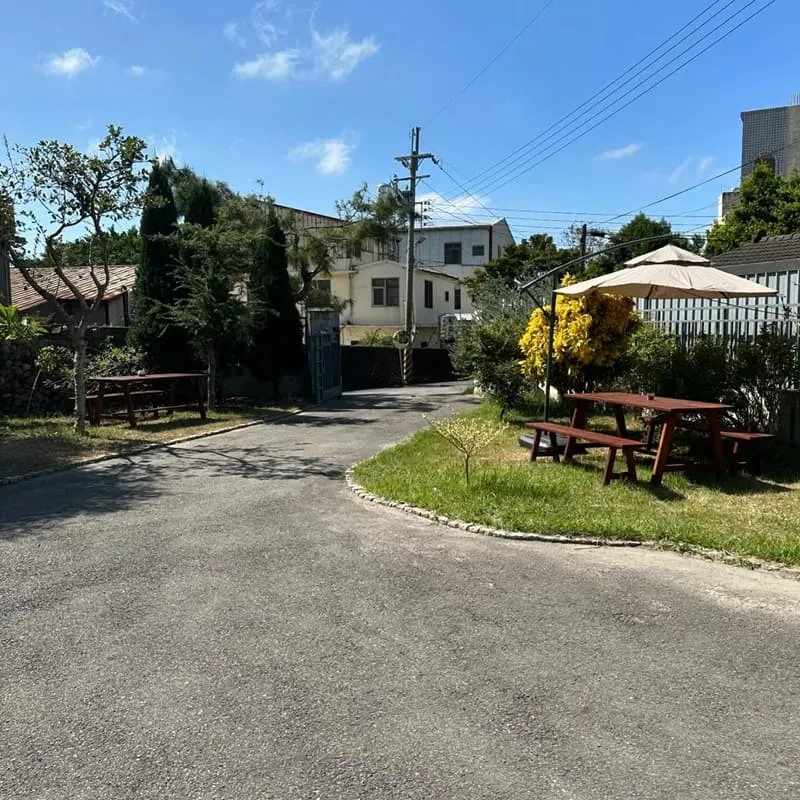 呈映咖啡館 台中大肚寵物友善咖啡廳|三合院庭院散步・牽繩可落地・早開門 10 呈映咖啡館 台中大肚寵物友善咖啡廳