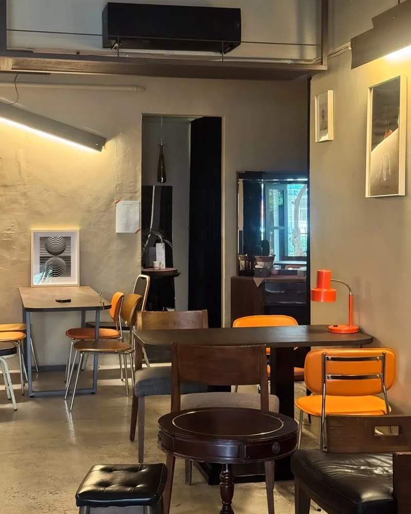 a.se cafe|復古工業風與後院綠意,大安區低音量咖啡空間筆記 6 a.se cafe 咖啡廳