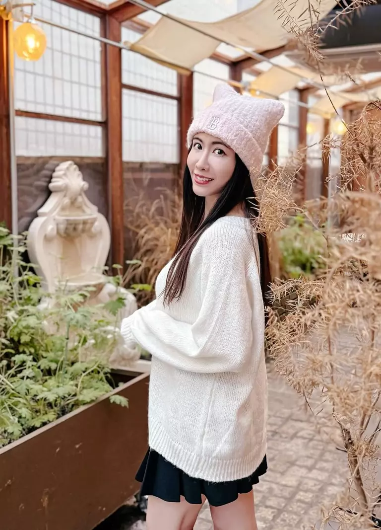 網紅專家 9 𝐃𝐨𝐫𝐚妍希藝術家