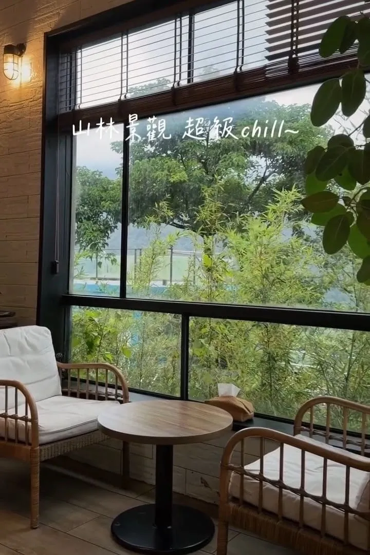 金山猿咖啡 寵物友善山景咖啡|毛孩牽繩落地×週末限定散步午後 7 金山猿咖啡 寵物友善山景咖啡