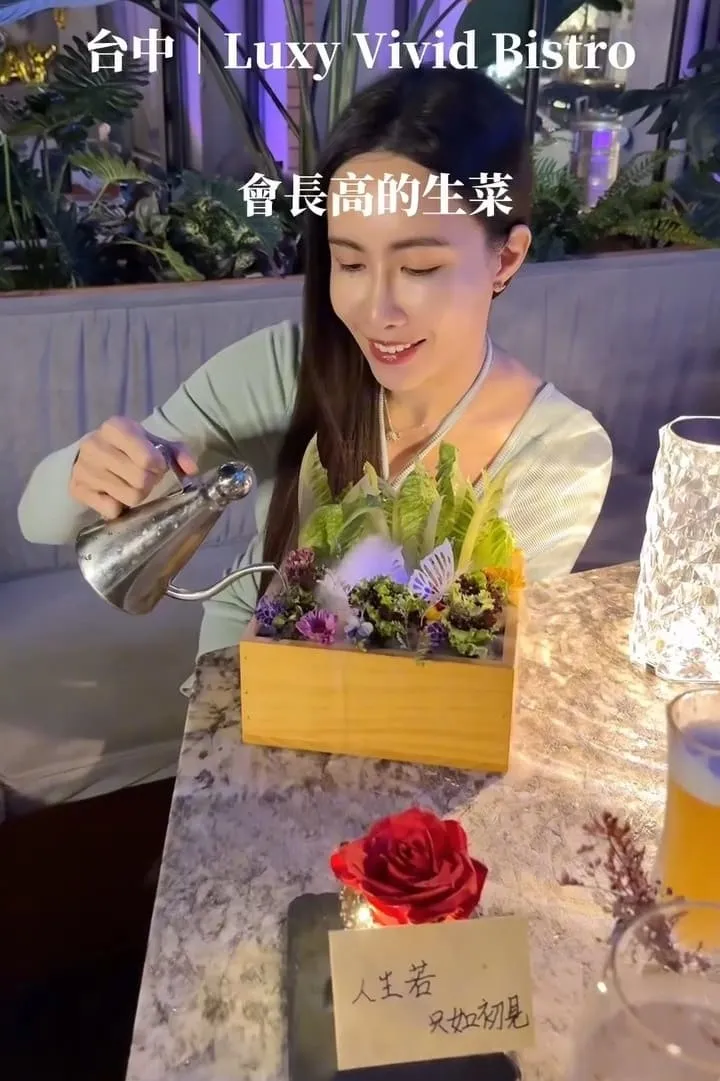 Luxy Vivid Bistro 餐酒館|台中南屯包廂派對攻略:KTV 歡唱與訂位重點 9 Luxy Vivid Bistro 餐酒館