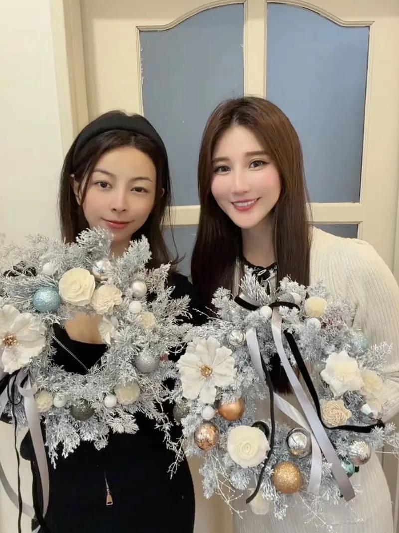 微微享花 花藝工作室|把聖誕做成一個作品:永生花圈的白色儀式 10 微微享花 花藝工作室