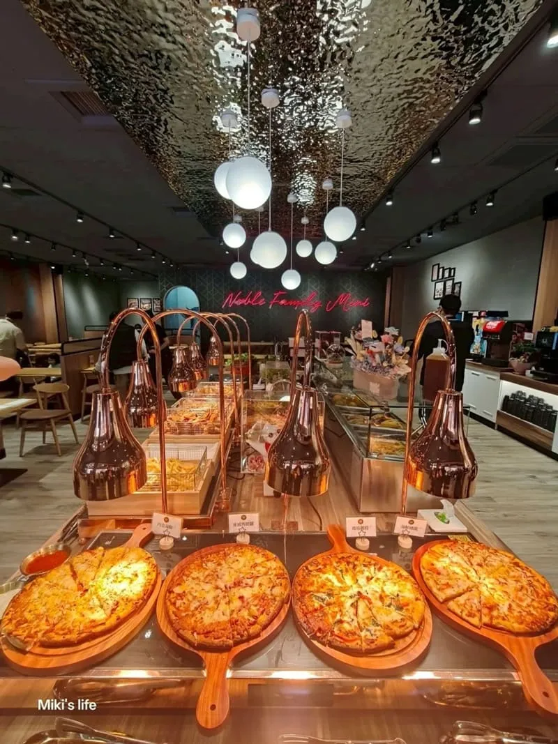 貴族世家mini左營博愛店|排餐+自助吧的日常吃法:披薩炸物、熱食冰品一次到位 7 貴族世家mini左營博愛店
