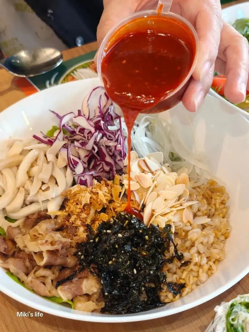 SALADY 沙拉蒂|韓式健康餐的新日常,拌飯碗、拌麵碗與配醬邏輯解析 15 SALADY 沙拉蒂|韓式健康餐