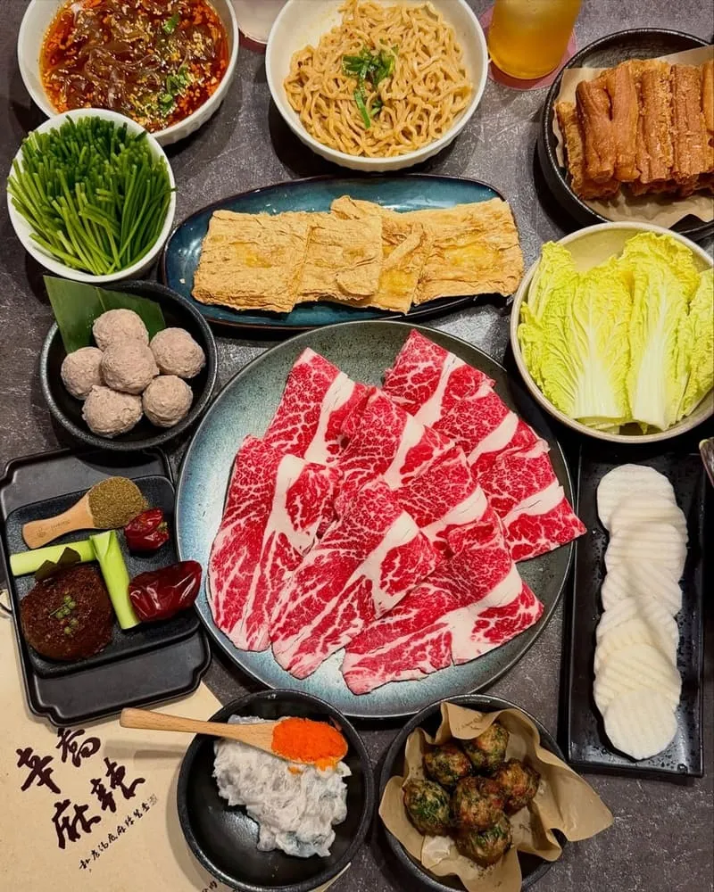 辛喬麻辣 台北信義寵物友善火鍋