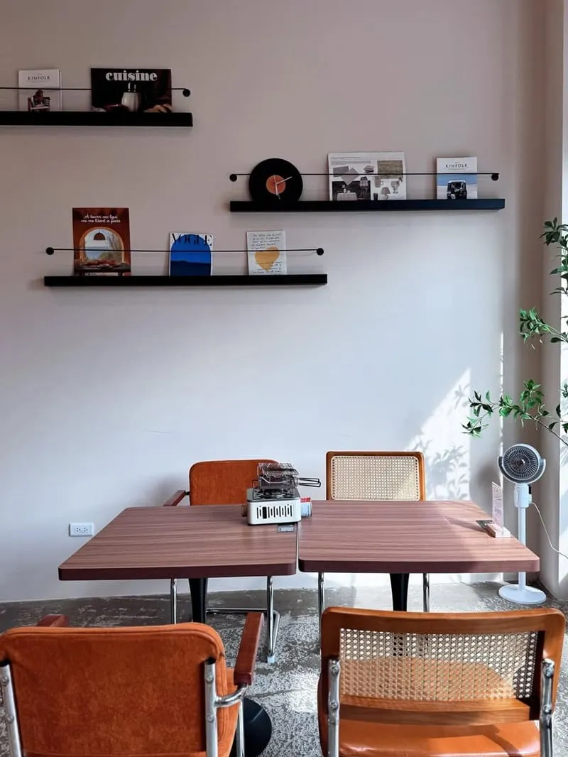 TO MORO 明天|北屯慢坐系早午餐,沙發客廳感與烤棉花糖收尾節奏 4 TO MORO 明天|北屯慢坐系早午餐