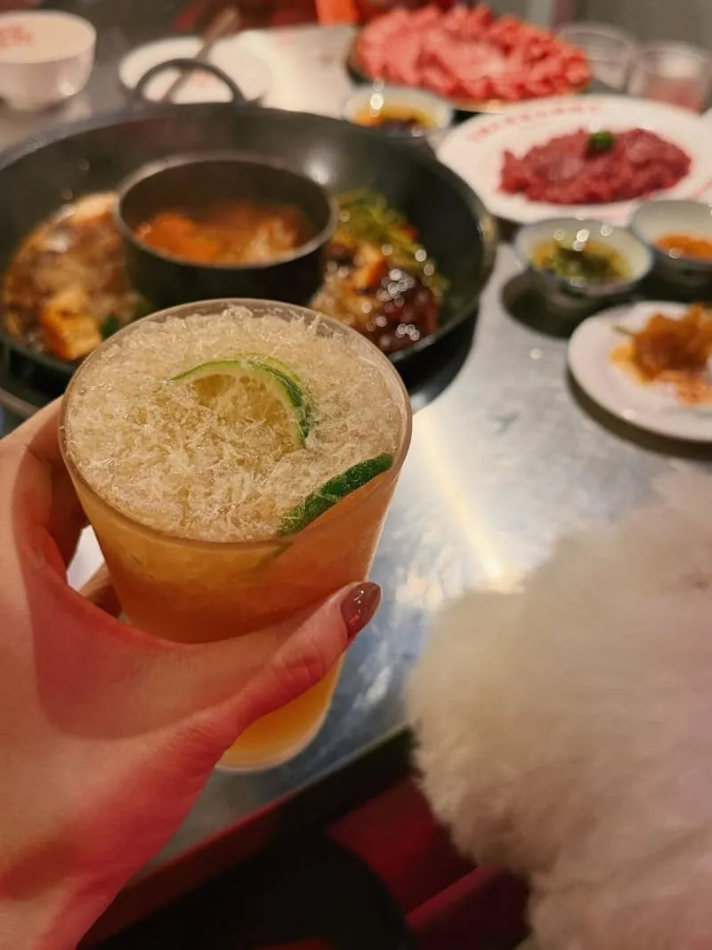 溫久熬老火鍋館|台中寵物友善麻辣鍋,麻辣紅湯厚度與必點菜一次懂 12 溫久熬老火鍋館|台中寵物友善麻辣鍋