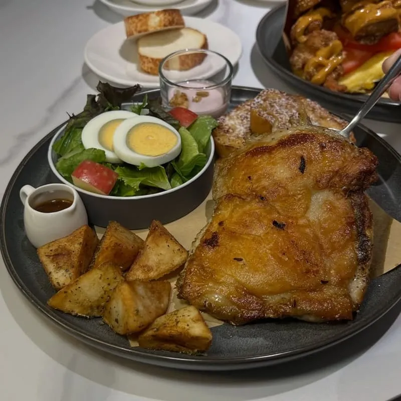 WHAT Brunch|台中西屯早午餐下午茶:手作餐盤、甜點組合與茶飲收尾指南 7 WHAT Brunch|台中西屯早午餐下午茶