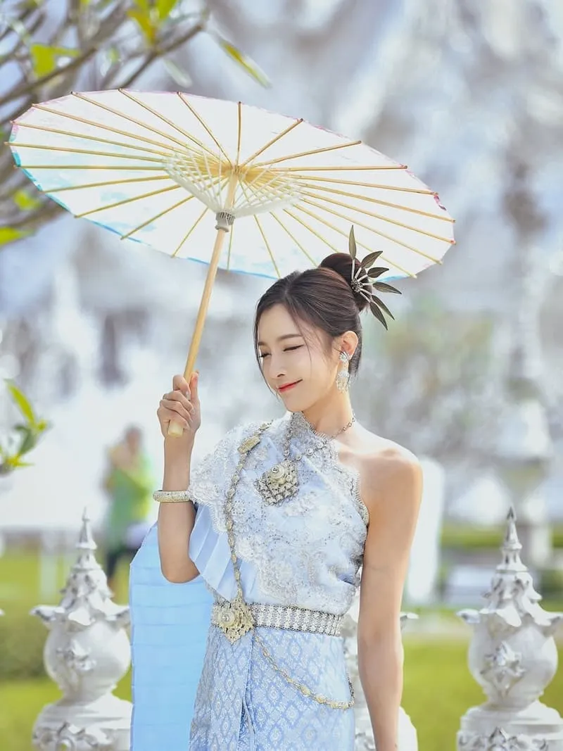 清萊白廟與藍廟,從極端設計到精神對照的雙寺空間紀錄 8 清萊白廟與藍廟