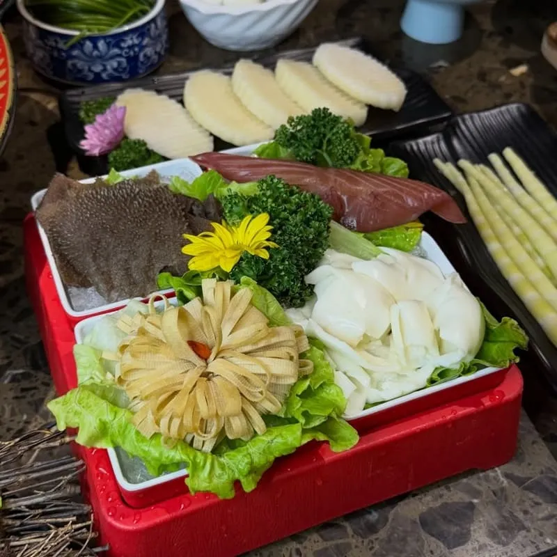 川唐景泰藍老火鍋|景泰藍銅鍋鴛鴦湯底攻略:麻辣香麻、養生湯轉場全整理 9 川唐景泰藍老火鍋