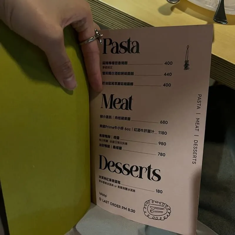 FRIENDS Bistro|台中預約制晚餐攻略,第一次訂位與用餐節奏整理 12 FRIENDS Bistro