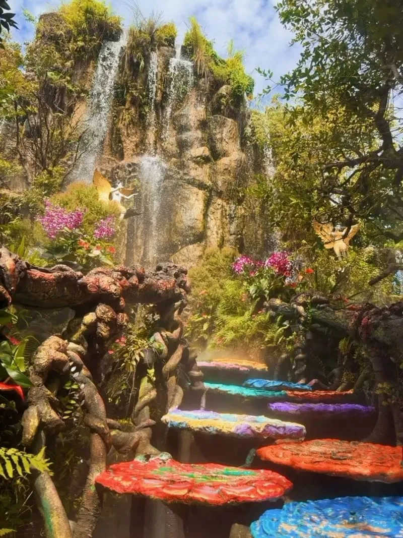 Lalitta Café|清萊光影系取景秘境,丁達爾光束與瀑布場景拍攝節奏 3 Lalitta Café|清萊光影系取景秘境