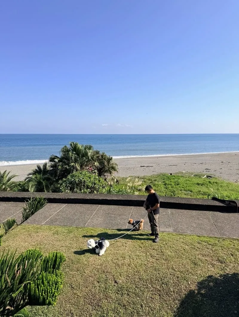 笑ㄟCafé|宜蘭看海咖啡廳拍照指南:晴天藍海怎麼拍、室內備案怎麼選 13 笑ㄟCafé|宜蘭看海咖啡廳