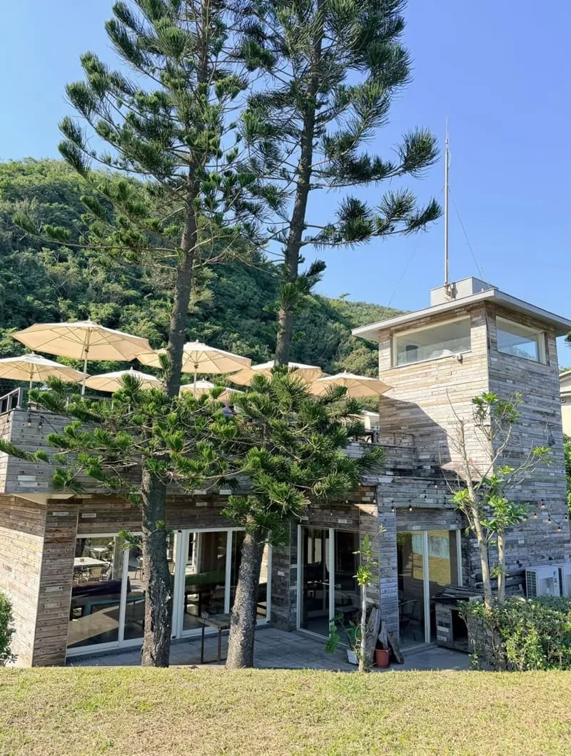 笑ㄟCafé|宜蘭看海咖啡廳拍照指南:晴天藍海怎麼拍、室內備案怎麼選 8 笑ㄟCafé|宜蘭看海咖啡廳