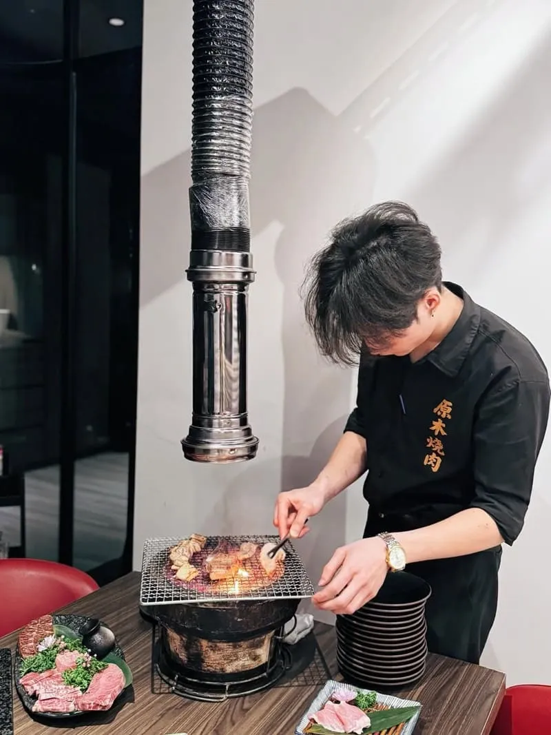 原木燒肉|大安區質感系炭火燒肉:一本燒牛舌、A5 和牛與干貝的節奏 9 原木燒肉|大安區質感系炭火燒肉